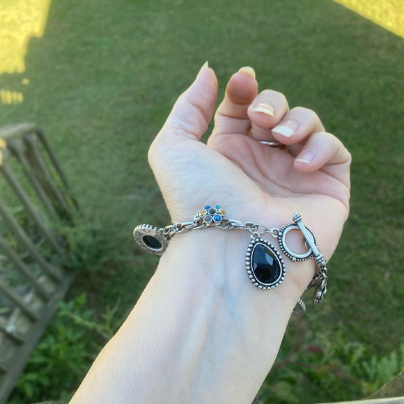 Floral Black Stone charm bracelet Apostrophe New in box - Picture 8 of 11